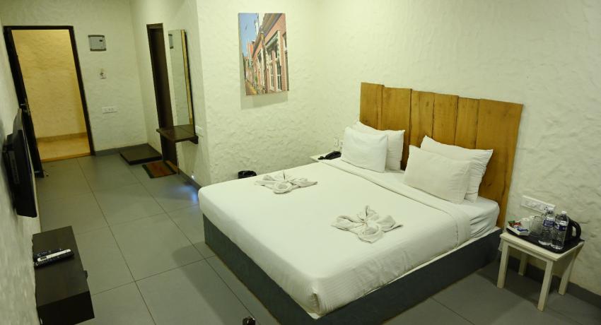 Super Deluxe Room
